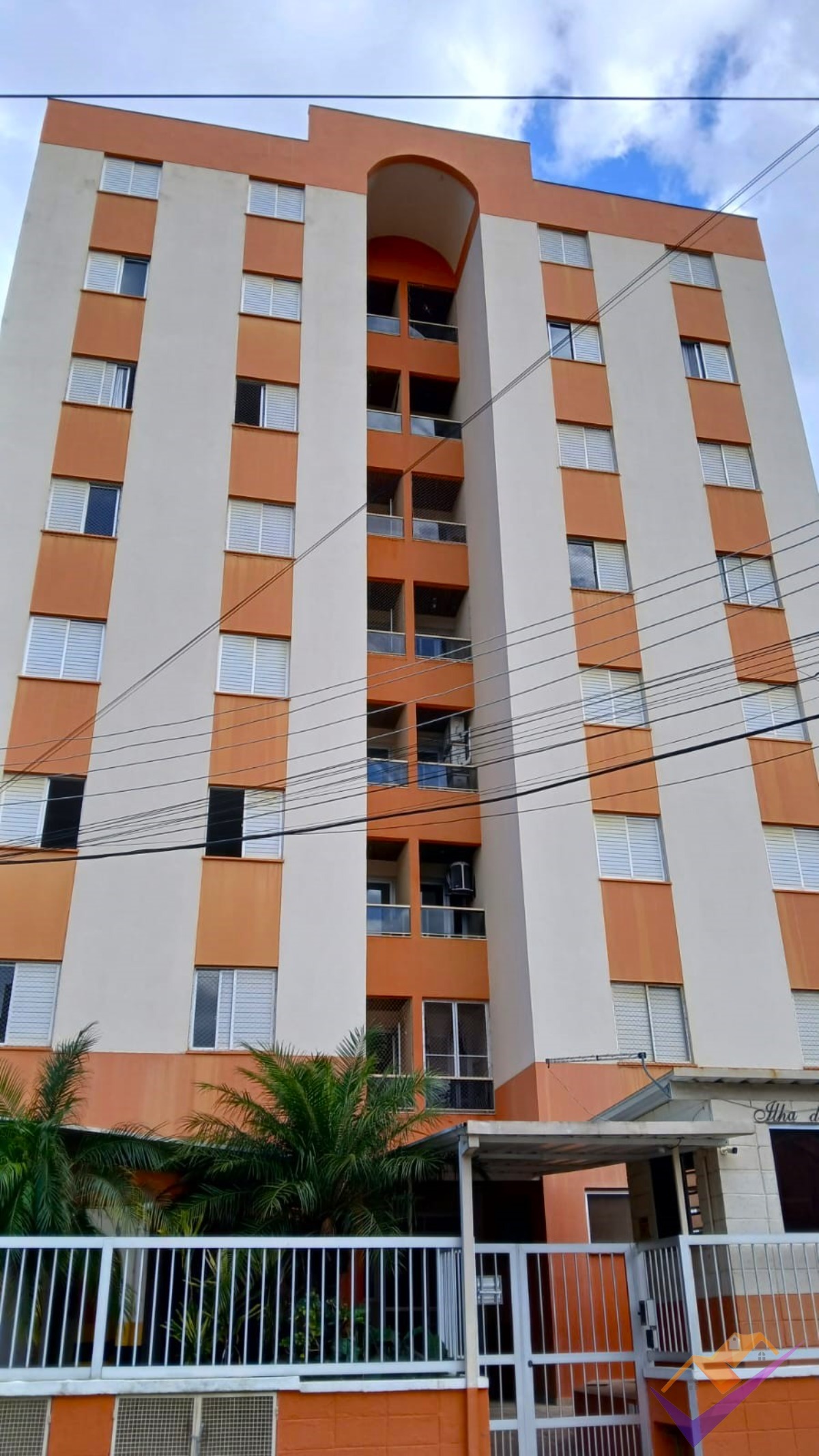 Apartamento de 2 dormitórios, Sumaré. Ilha de Capri.
