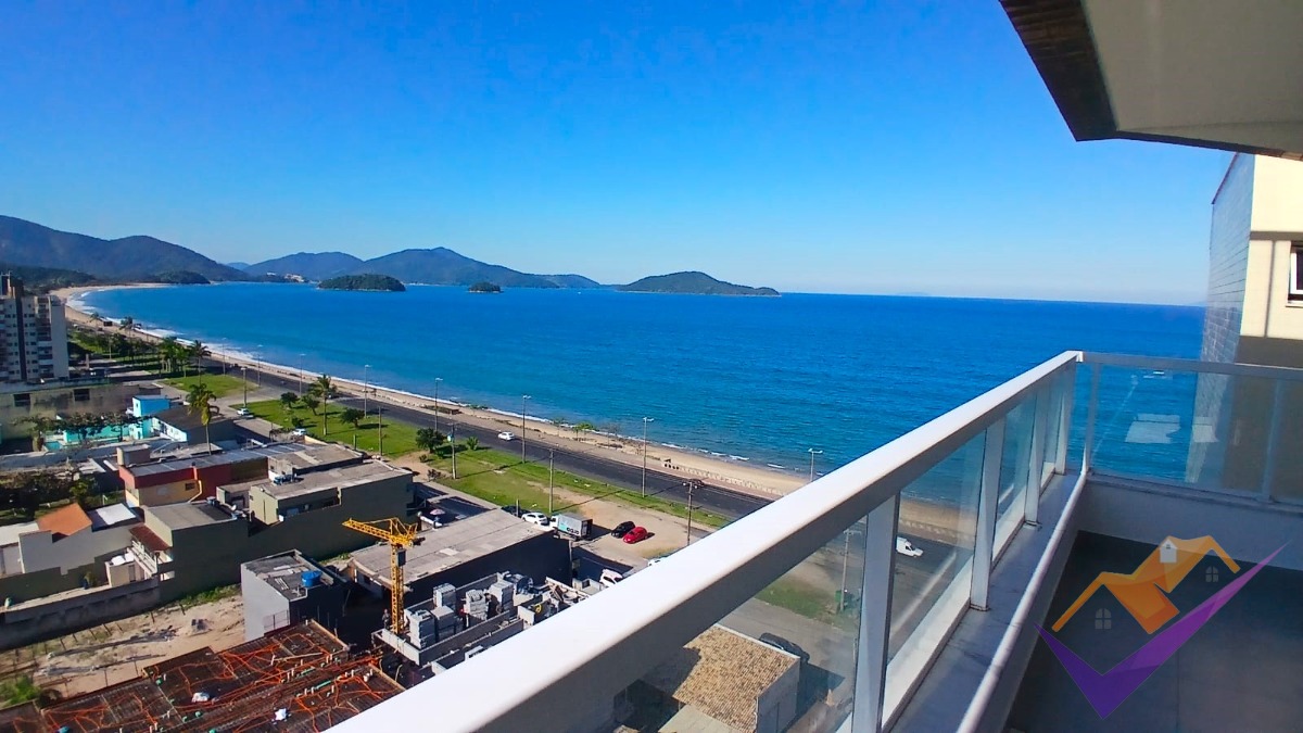 Cobertura dos Sonhos com Vista Panorâmica para o Mar e as Montanhas, Massaguaçu