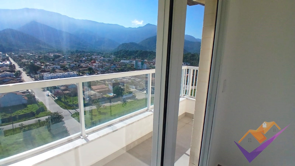 Cobertura dos Sonhos com Vista Panorâmica para o Mar e as Montanhas, Massaguaçu