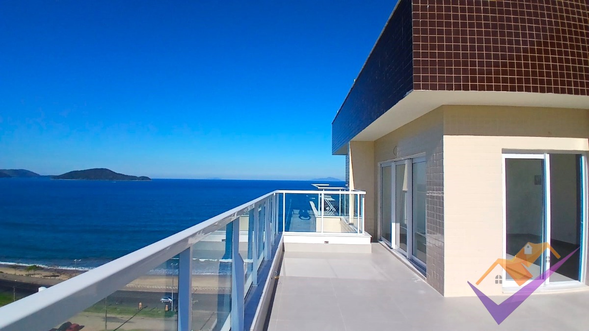 Cobertura dos Sonhos com Vista Panorâmica para o Mar e as Montanhas, Massaguaçu