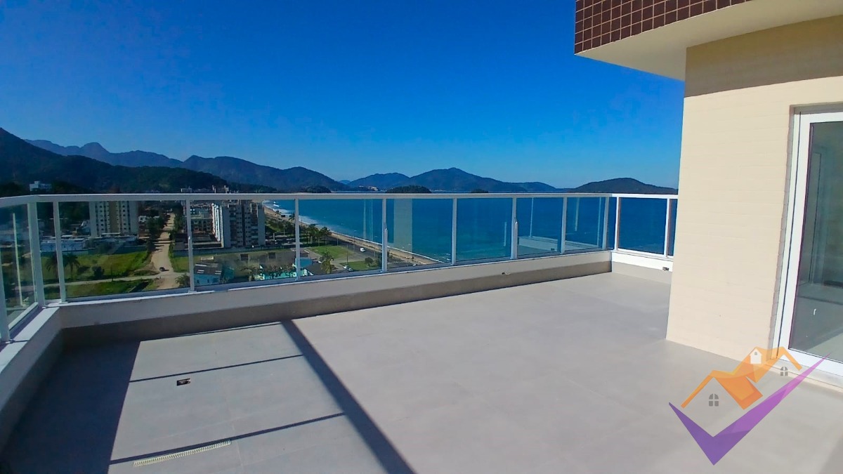 Cobertura dos Sonhos com Vista Panorâmica para o Mar e as Montanhas, Massaguaçu