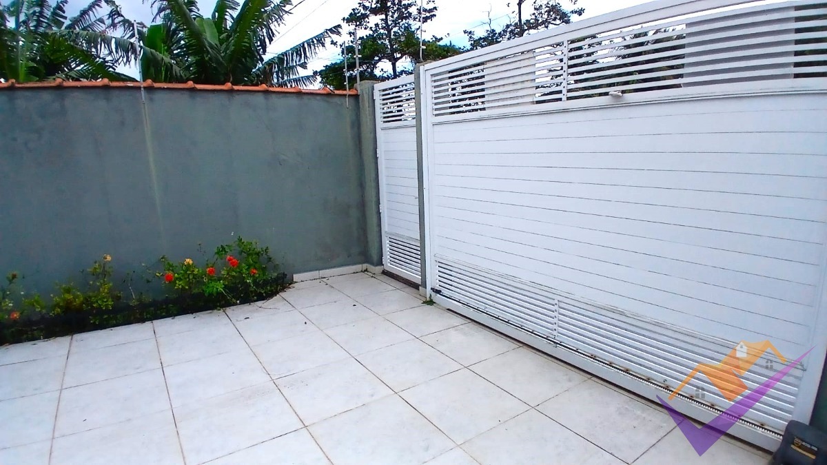Ótima casa à venda em Massaguaçu, Caraguatatuba/SP.