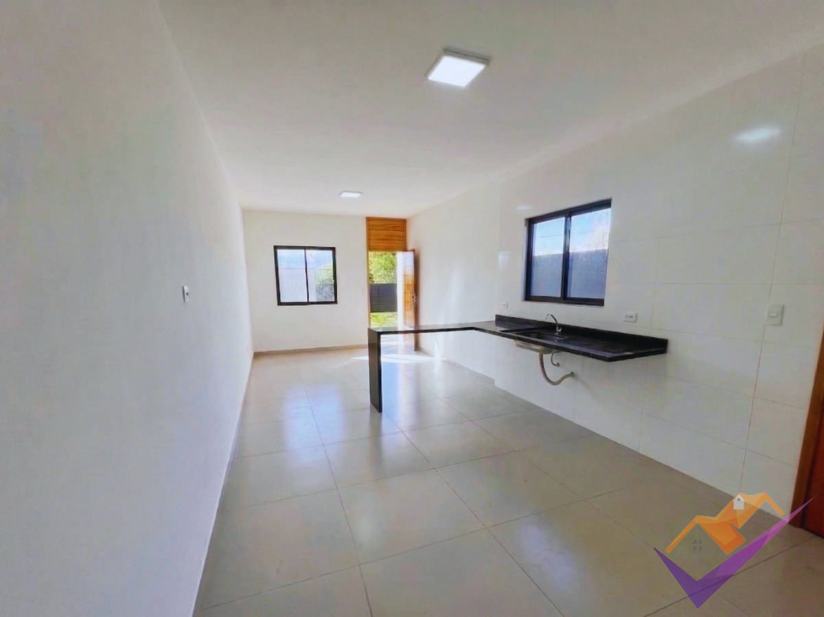 Casa, 2 quartos, 73 m² - Foto 1