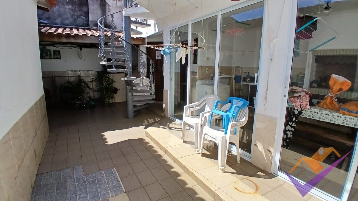 Casa, 6 quartos, 188 m² - Foto 19