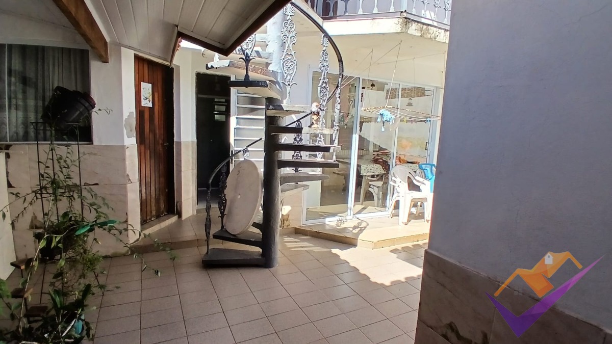 Casa, 6 quartos, 188 m² - Foto 16