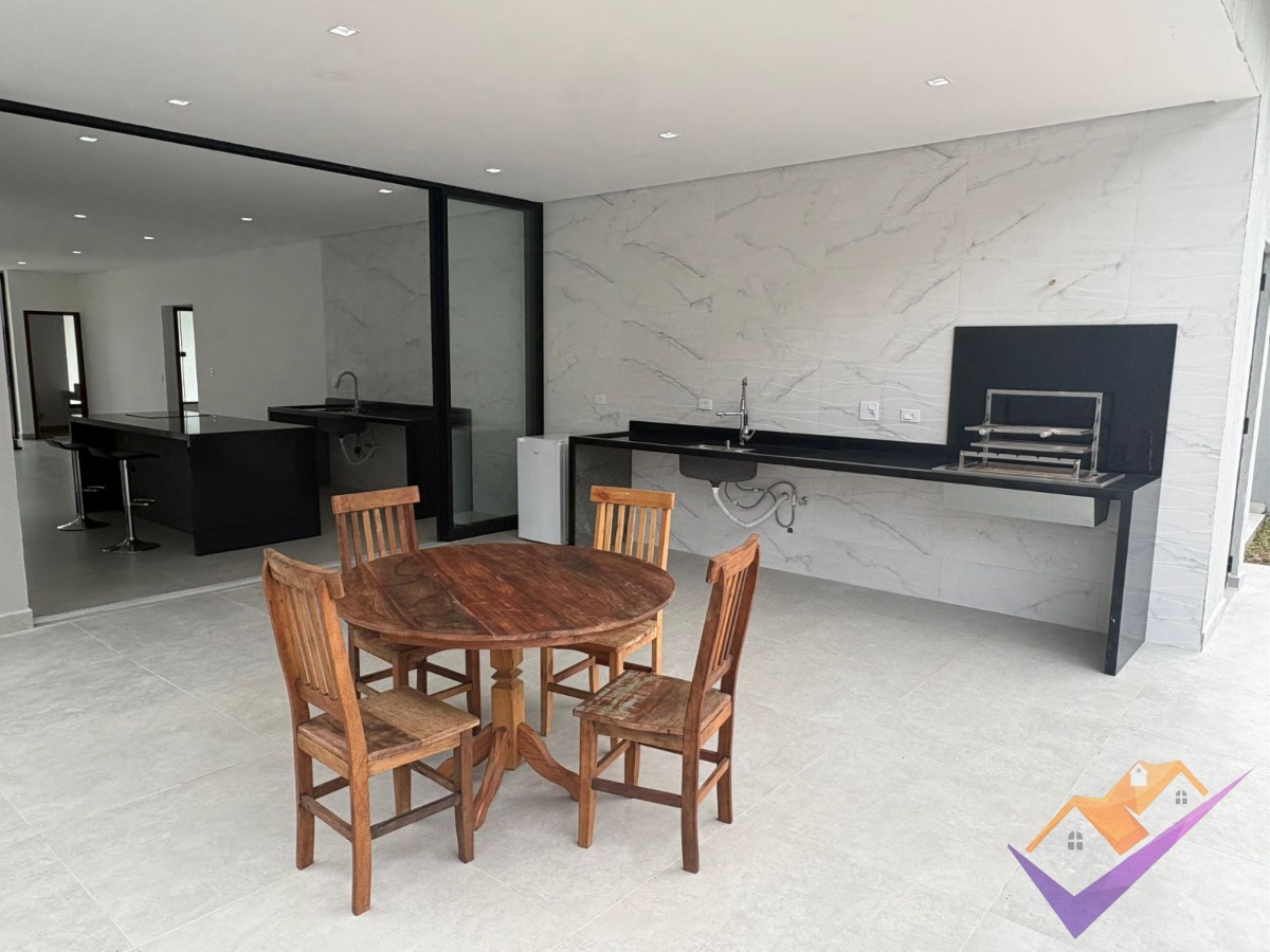 Casa, 3 quartos, 225 m² - Foto 9