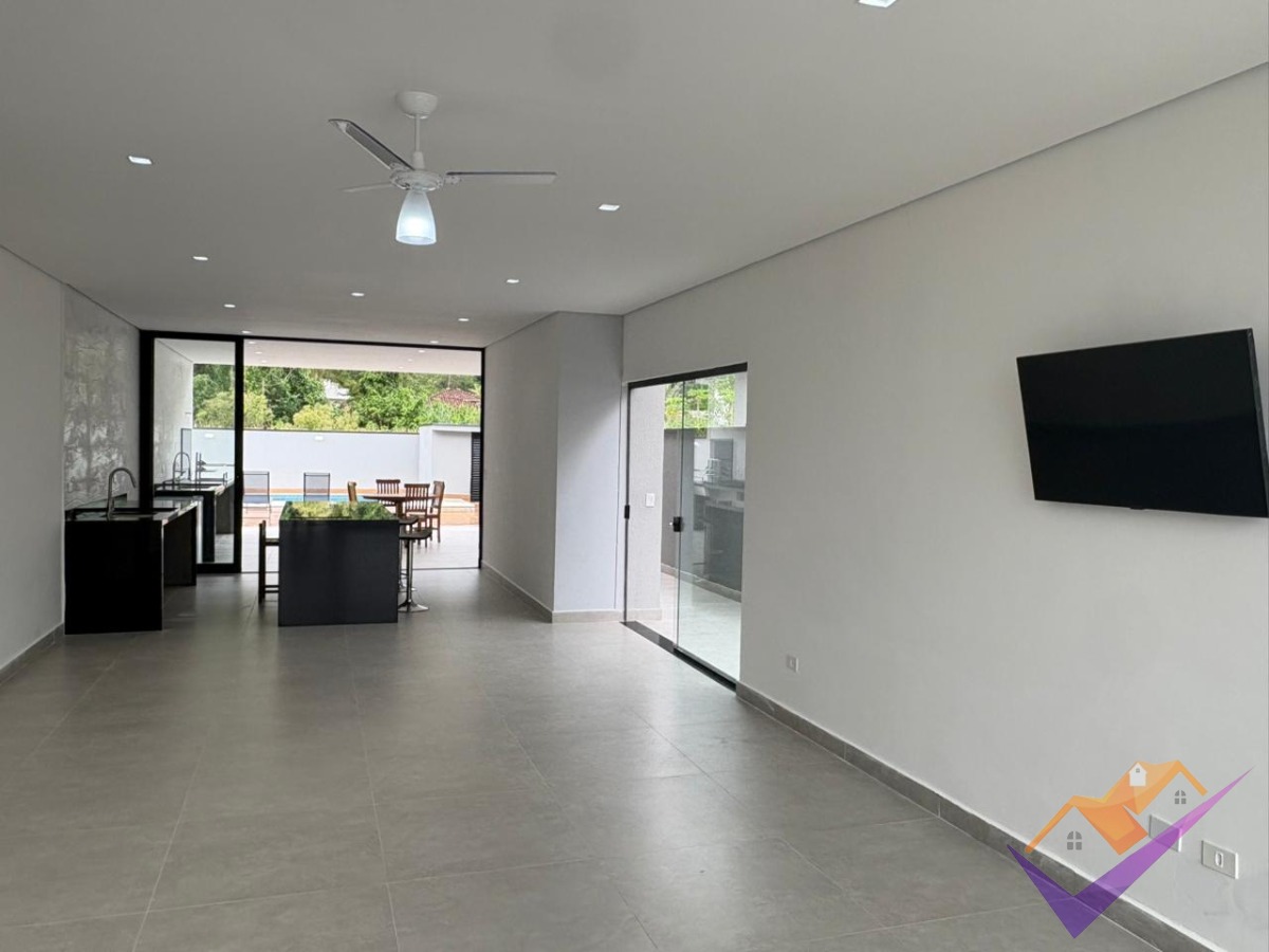 Casa, 3 quartos, 225 m² - Foto 14