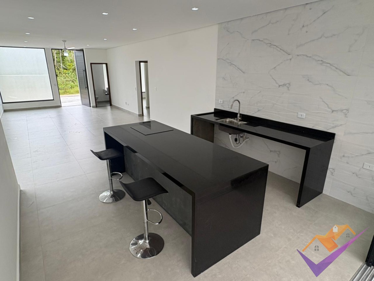Casa, 3 quartos, 225 m² - Foto 18