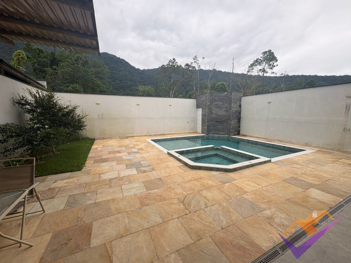Casa, 4 quartos, 312 m² - Foto 9