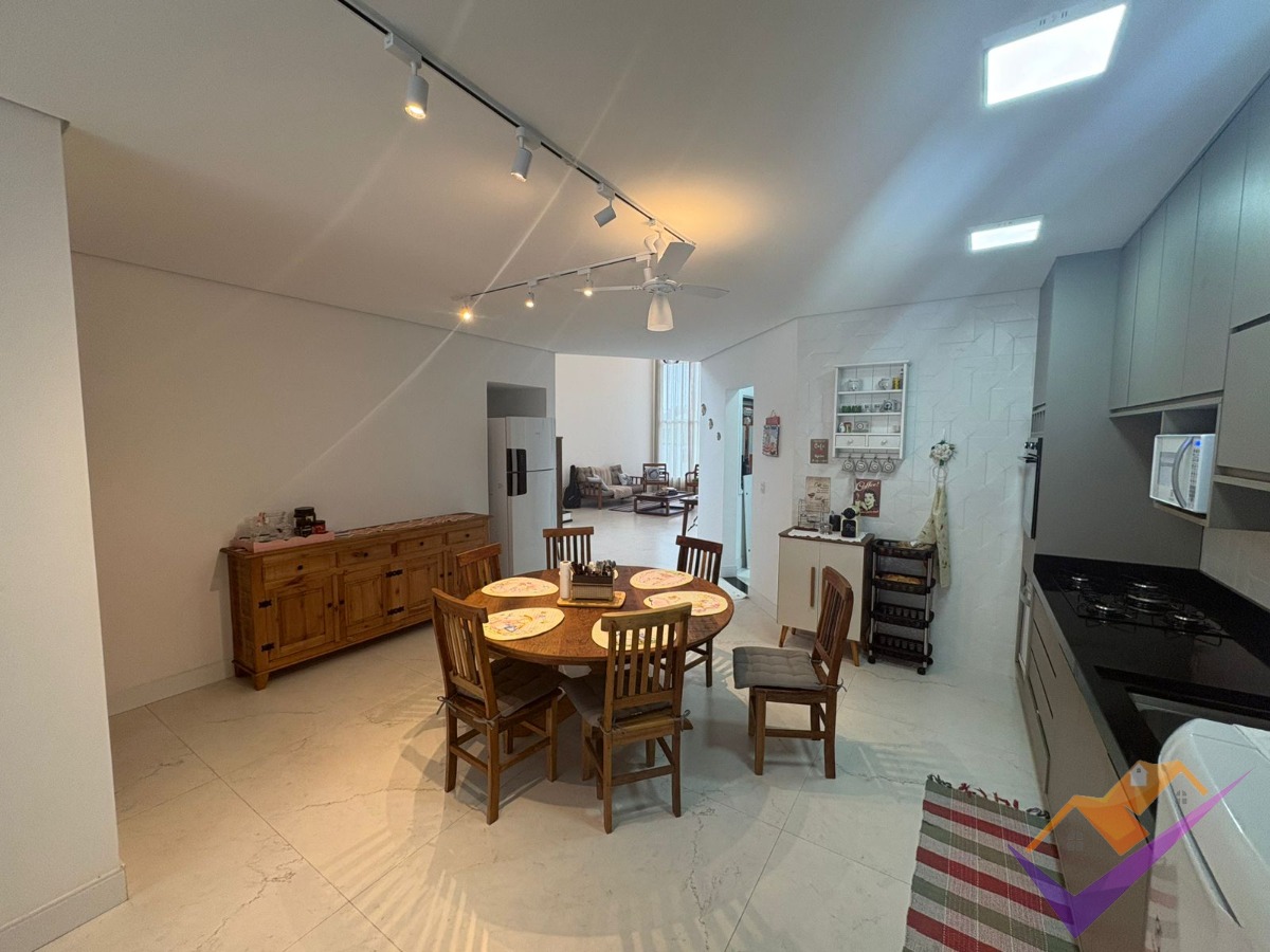 Casa, 4 quartos, 312 m² - Foto 7