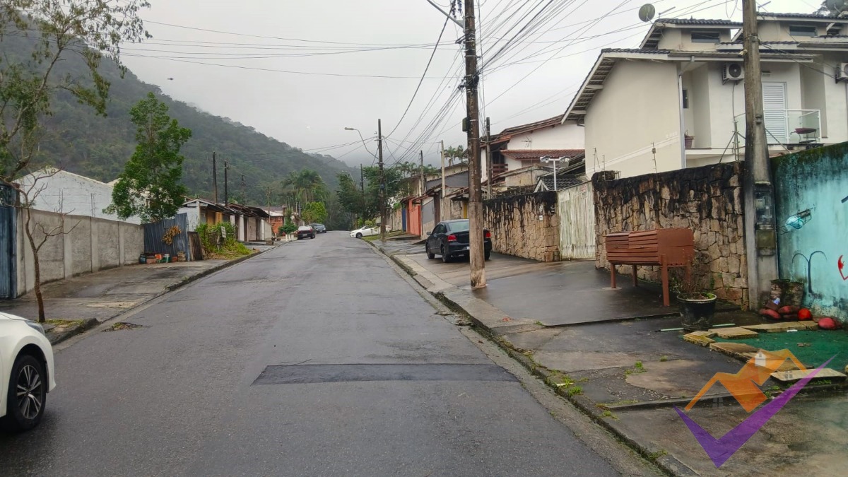 Casa à venda no cidade jardim em caraguatatuba 3 dormitórios - foto 2