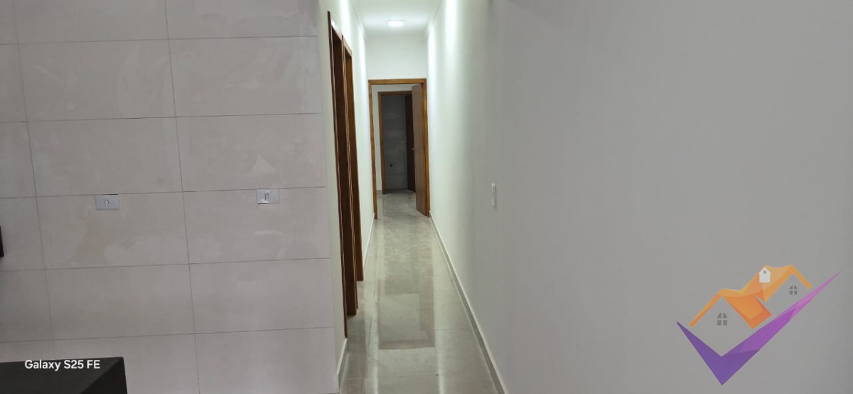 Casa nova com 2 dormitórios e suíte à venda no golfinho - foto 4