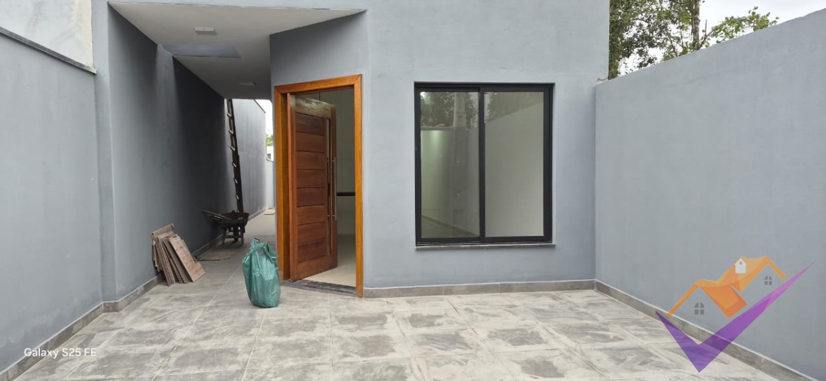 Casa nova com 2 dormitórios e suíte à venda no golfinho - foto 2