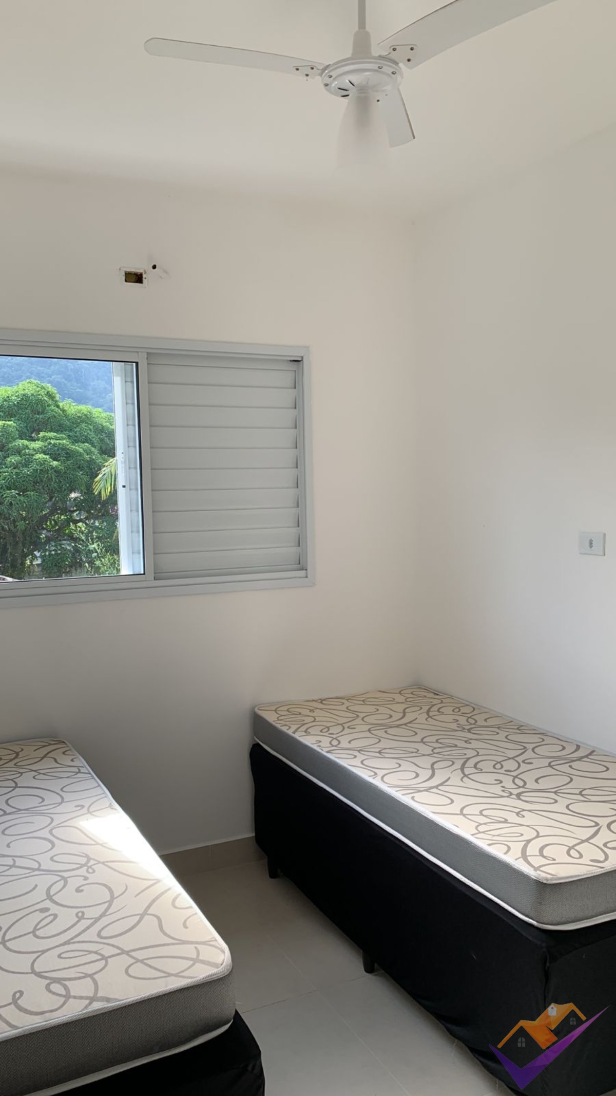 Sobrado em Condomínio à venda, Massaguaçu, Caraguatatuba/SP.