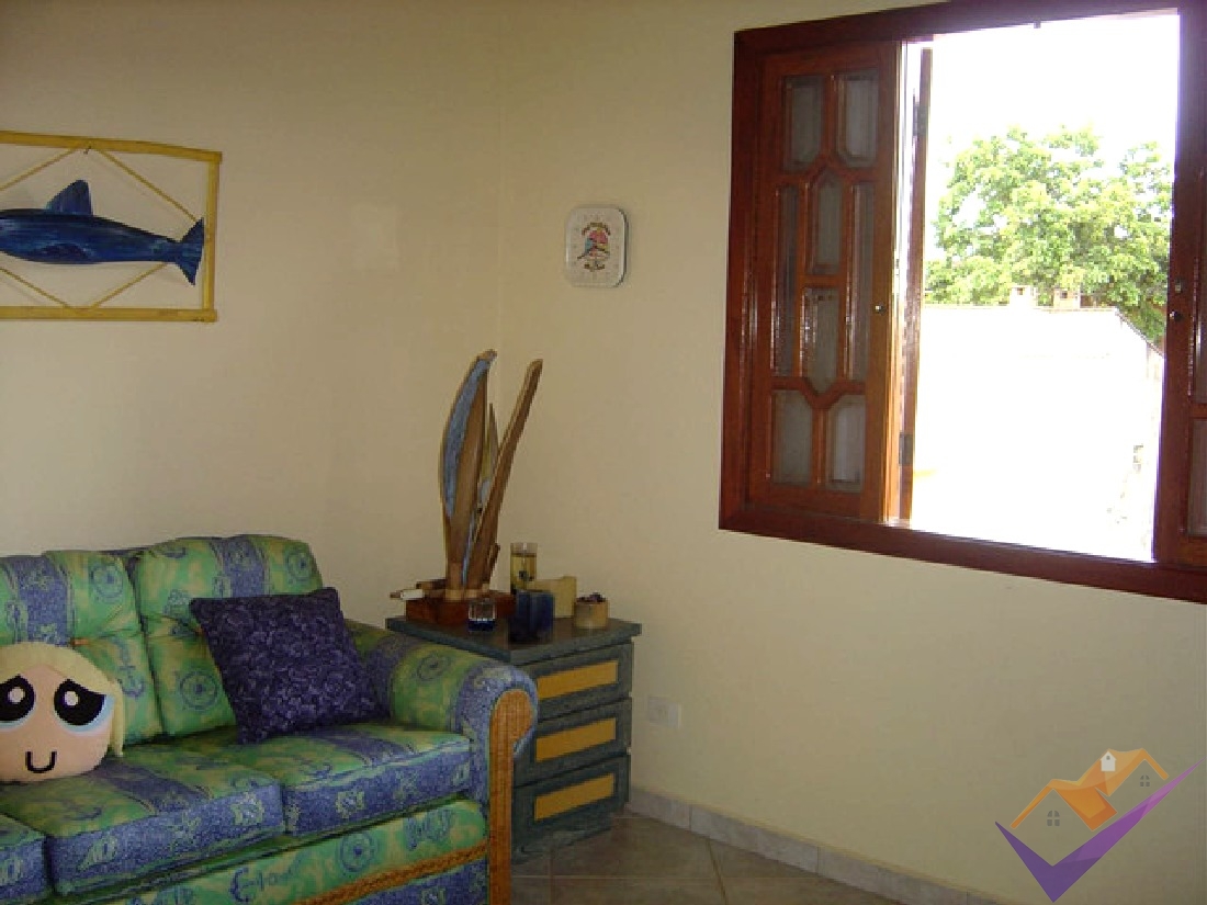 Maravilhosa residência no balneário capricórnio, localizada 