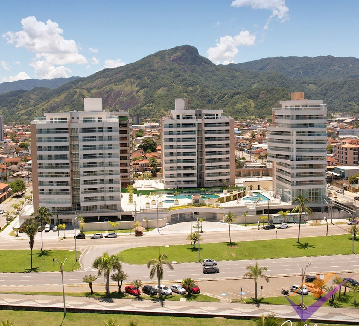 Calabasas Condominium Resort, Apartamento Alto Padrão, frente a praia do Indáia, Caraguatatuba/SP