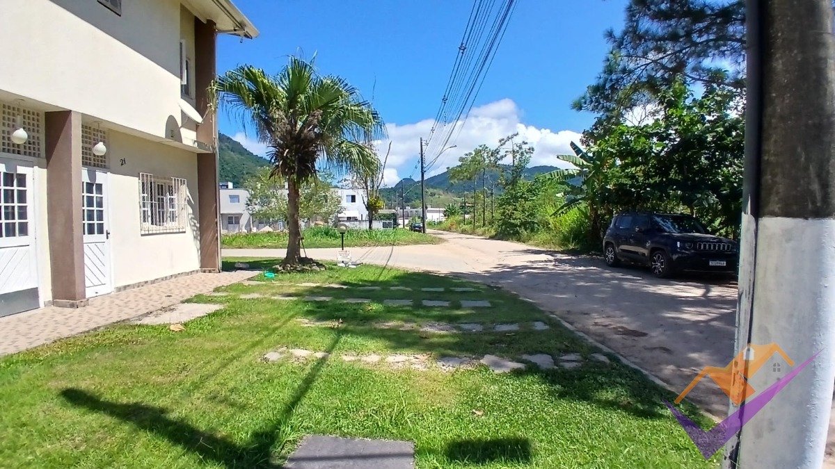Casa em condomínio, no Capricórnio II, Caraguatatuba/SP.