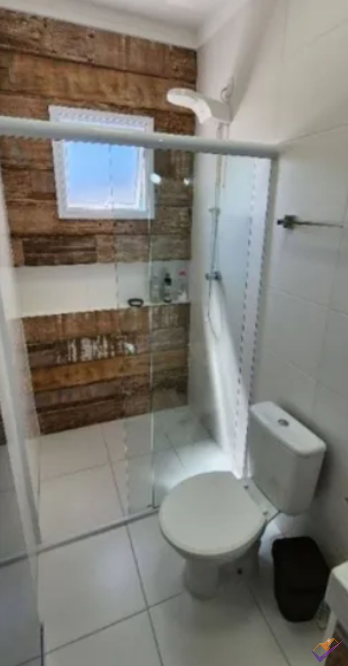 Triplex à venda em Massaguaçu, Caraguatatuba.