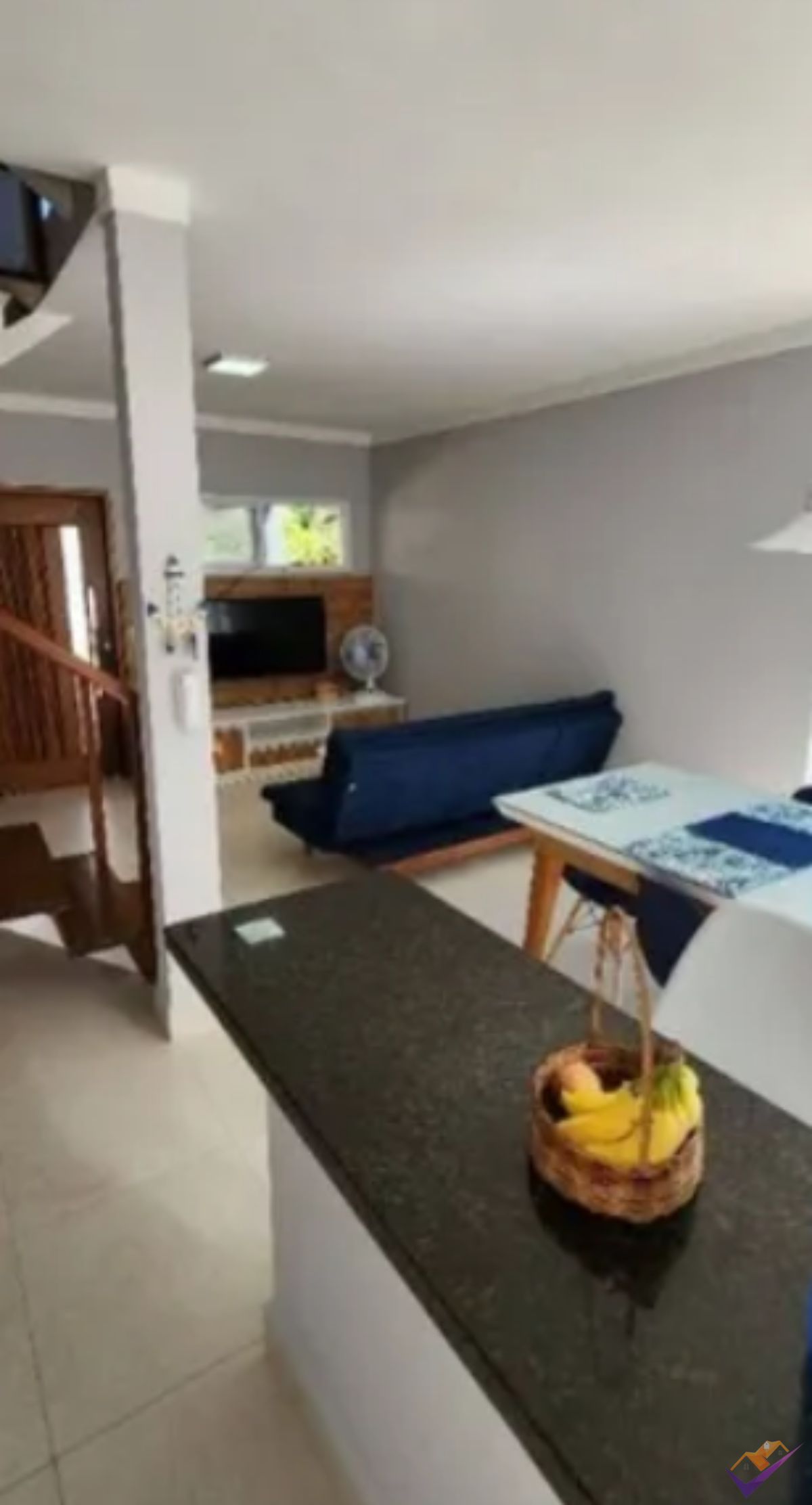 Triplex à venda em Massaguaçu, Caraguatatuba.