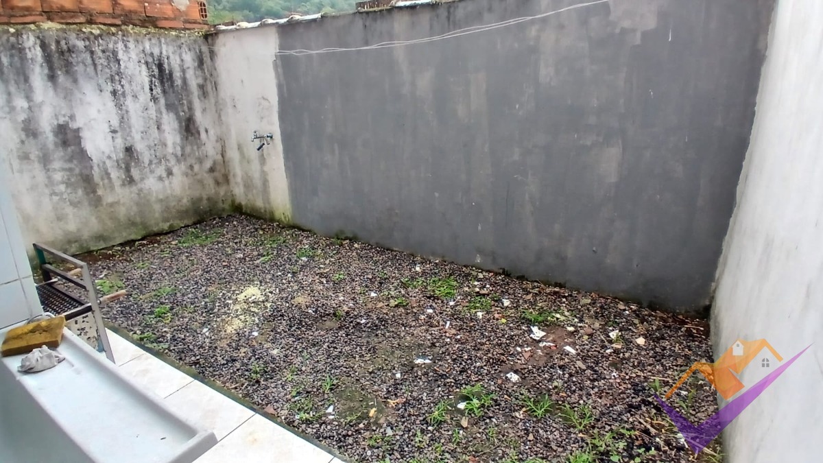 Sobrado à venda em condomínio, no portal patrimonium, massag