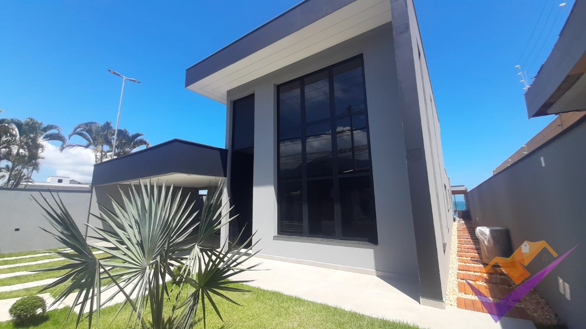 Excelente Casa à venda, Pé na Areia, Massaguaçu, Caraguatatuba/SP.