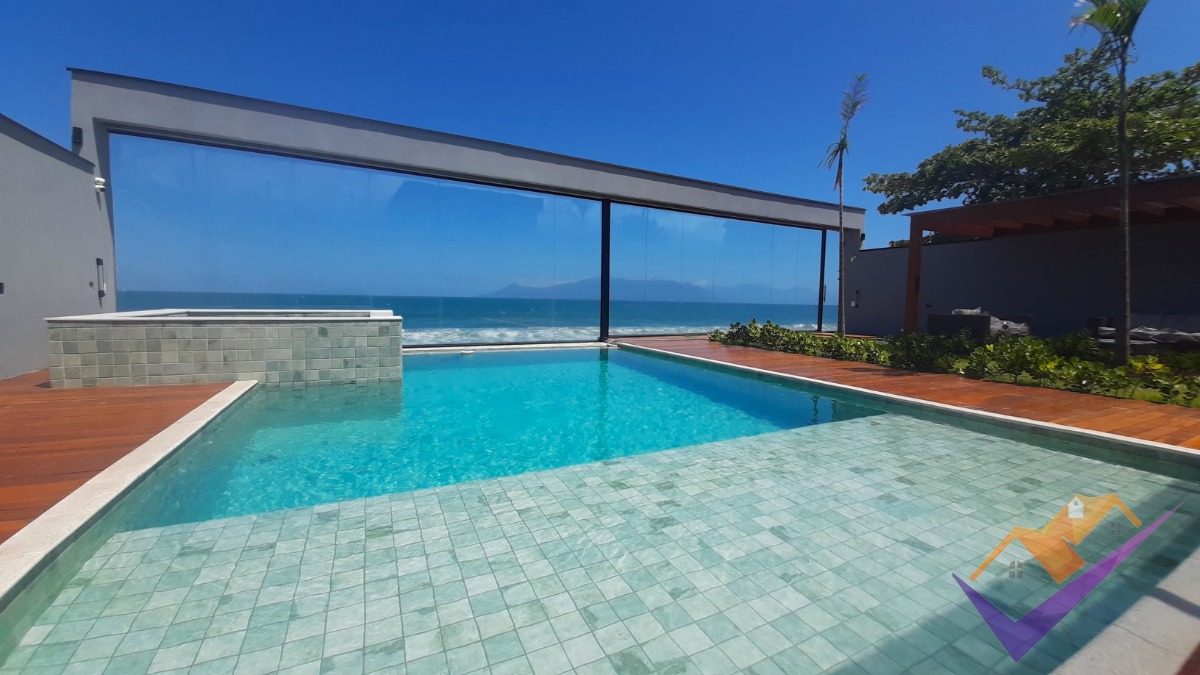 Excelente Casa à venda, Pé na Areia, Massaguaçu, Caraguatatuba/SP.