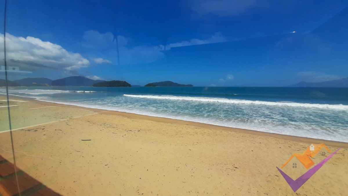 Excelente Casa à venda, Pé na Areia, Massaguaçu, Caraguatatuba/SP.