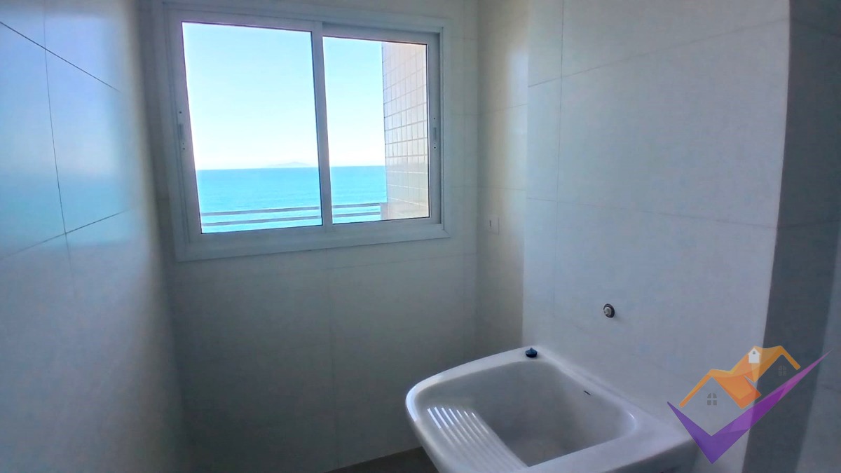 A vista que você sempre sonhou agora pode ser sua!! Localizado em Massaguaçu
