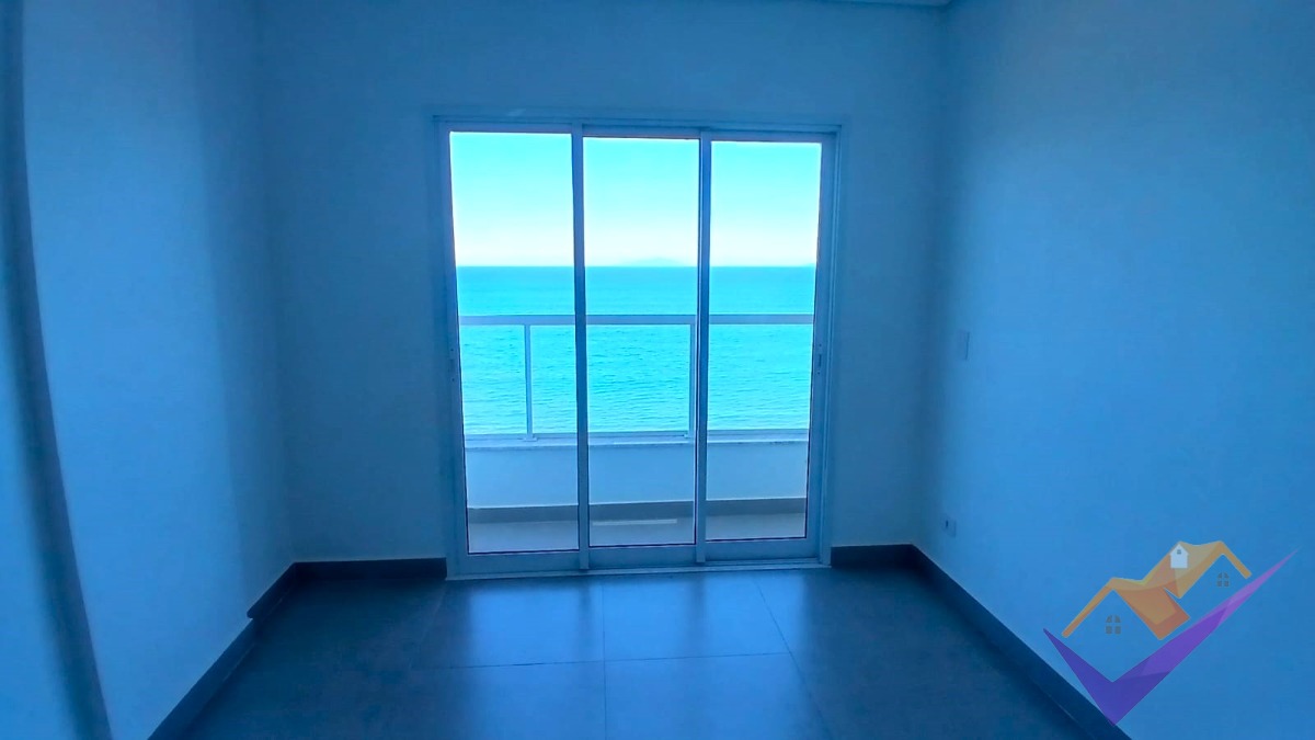 A vista que você sempre sonhou agora pode ser sua!! Localizado em Massaguaçu